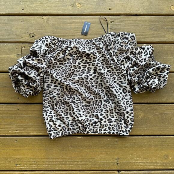 NWT Express Cheetah Ruffle Sleeve Cropped Top - Picture 4 of 4